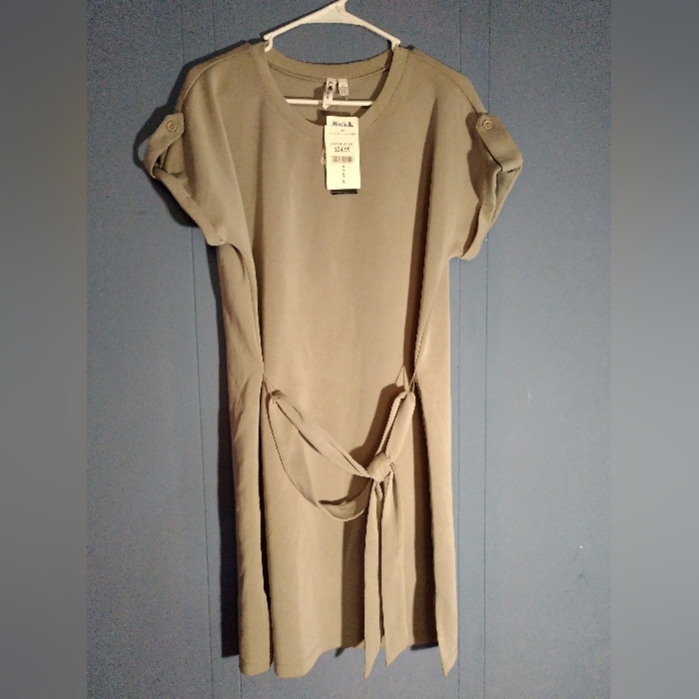 Yummy women's dress size large